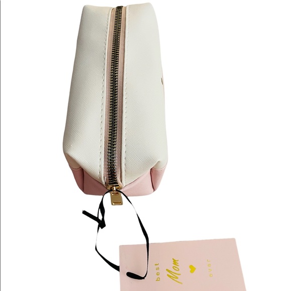 NWT ENCHANTED ACCESSORIES "Best Grandma" Pink/White/Gold Cosmetic Toiletry Bag - Picture 4 of 12